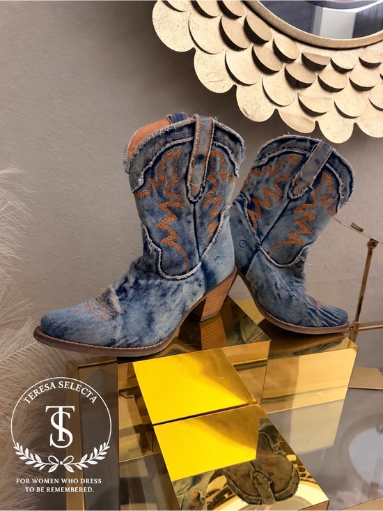 Dingo Shoes - Dingo Y’all Need Dolly DI950 Blue Denim Western Cowboy Boots Size 9M